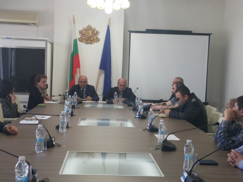 ОБЛАСТНИЯТ УПРАВИТЕЛ НА ВРАЦА МОМЧИЛ МЛАДЕНОВ ПРЕДСЕДАТЕЛСТВА РАЗШИРЕНО ЗАСЕДАНИЕ НА КОНСУЛТАТИВНИЯ СЪВЕТ ЗА ПРЕВЕНЦИЯ И ПРОТИВОДЕЙСТВИЕ НА КОРУПЦИЯТА ВЪВ ВРЪЗКА С ПРЕДСТОЯЩИТЕ ПРЕДСРОЧНИ ПАРЛАМЕНТАРНИ ИЗБОРИ