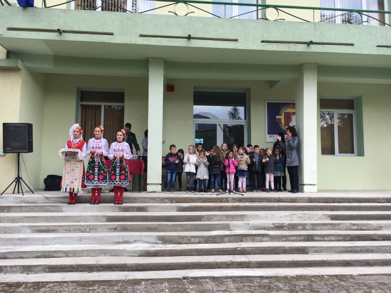 ОБЛАСТНИЯТ УПРАВИТЕЛ МАЛИНА НИКОЛОВА ПРИСЪСТВА НА ТЪРЖЕСТВОТО ПО ПОВОД ОТКРИВАНЕТО НА НОВАТА СГРАДА И АКАДЕМИЧНАТА 2017/2018 ГОДИНА НА ФИЛИАЛА НА ВЕЛИКОТЪРНОВСКИЯ УНИВЕРСИТЕТ „СВ. СВ. КИРИЛ И МЕТОДИЙ“ ВЪВ ВРАЦА
