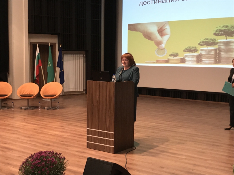 ОБЛАСТНИЯТ УПРАВИТЕЛ МАЛИНА НИКОЛОВА ОТКРИ ИКОНОМИЧЕСКИ ФОРУМ 