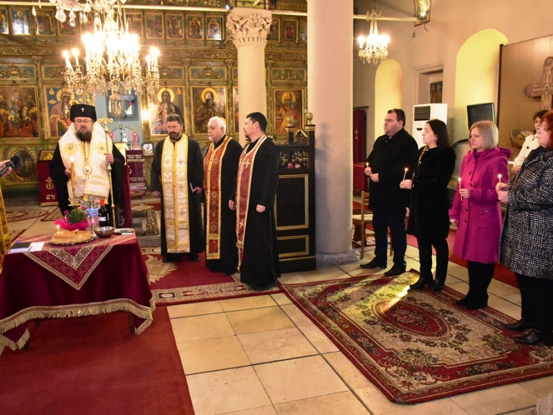 ВРАЦА СЕ ПРЕКЛОНИ ПРЕД ПАМЕТТА НА ЖЕРТВИТЕ ОТ БОМБАРДИРОВКАТА ПРЕЗ 1944 г.