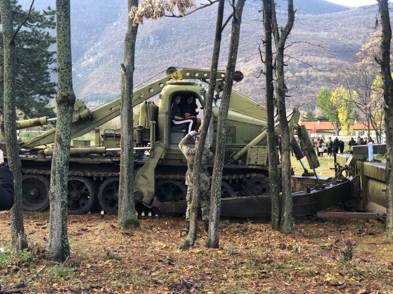 ОБЛАСТНИЯТ УПРАВИТЕЛ ГЕОРГИ МИТОВ ПОСЕТИ  ВРАЧАНСКОТО ВОЕННО ПОДЕЛЕНИЕ  В ДЕНЯ НА ОТВОРЕНИТЕ ВРАТИ 
