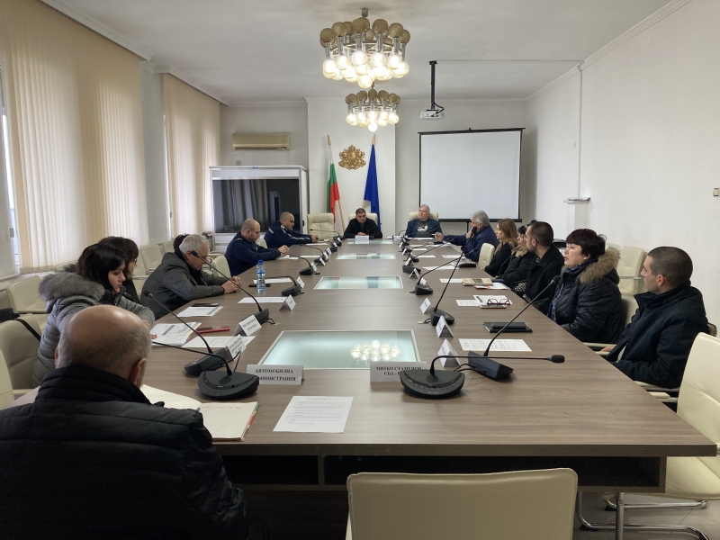 ОБЛАСТНИЯТ УПРАВИТЕЛ ГЕОРГИ МИТОВ ПРЕДСЕДАТЕЛСТВА ЗАСЕДАНИЕ НА ОКБДП