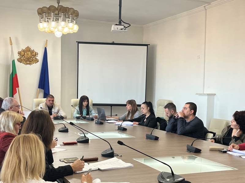 НОВО КАРТИРАНЕ НА СОЦИАЛНИТЕ И ЗДРАВНО-СОЦИАЛНИТЕ УСЛУГИ ФИНАНСИРАНО ОТ ДЪРЖАВНИЯ БЮДЖЕТ ВЪВ ВРАЦА БЕШЕ ОДОБРЕНО ОТ ДЕСЕТТЕ ОБЩИНИ 