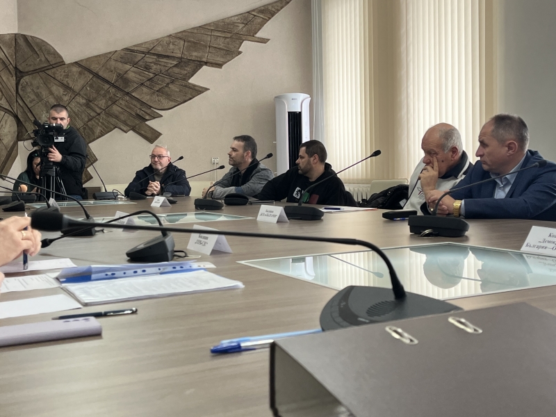 ПОЛИТИЧЕСКИТЕ ПАРТИИ И КОАЛИЦИИ ПОСТИГНАХА СЪГЛАСИЕ ЗА ЧАСТ ОТ РЪКОВОДНИТЕ ПОЗИЦИИ В РИК – ВРАЦА