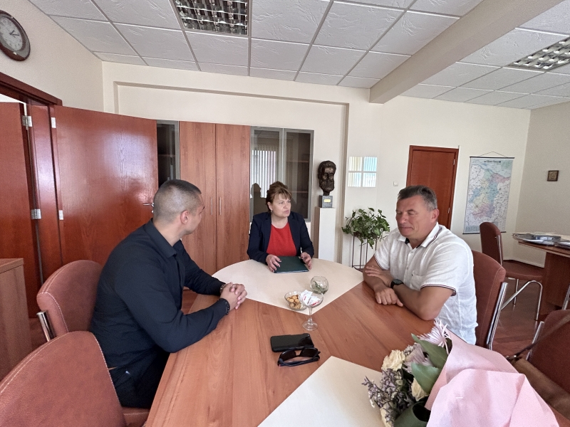 НАДЯ ДОНКИНСКА ПРОВЕДЕ РАБОТНА СРЕЩА С ИВО ЦВЕТКОВ, КМЕТ НА ОБЩИНА БЯЛА СЛАТИНА