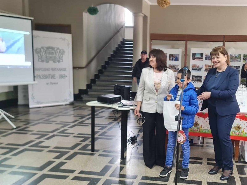  БЛАГОТВОРИТЕЛЕН БАЗАР ОРГАНИЗИРАН ОТ ЦСОП 