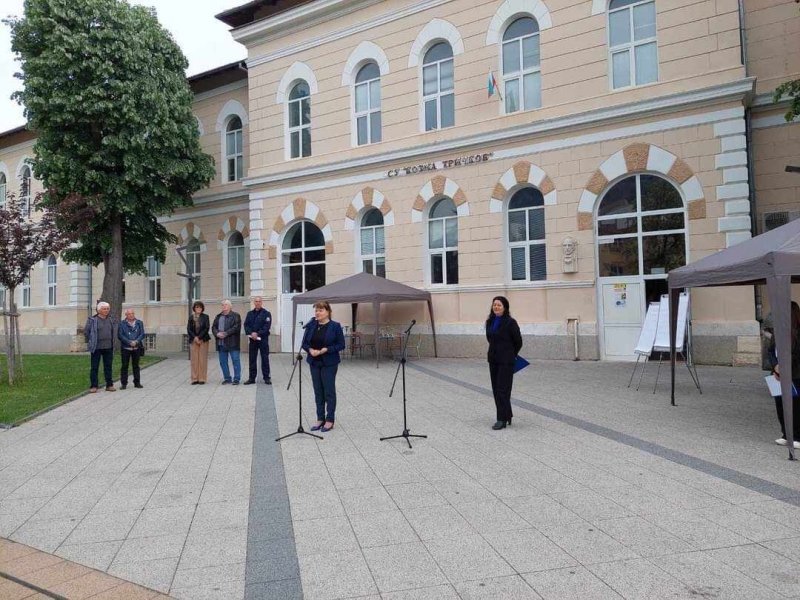 НАЦИОНАЛНО СЪСТЕЗАНИЕ ПО БЕЗОПАСНОСТ НА ДВИЖЕНИЕТО ПО ПЪТИЩАТА