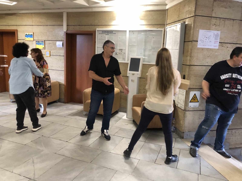 БЮЛЕТИНИТЕ ЗА ИЗБОРИТЕ НА 9 ЮНИ ПРИСТИГНАХА ДНЕС В ОБЛАСТНА АДМИНИСТРАЦИЯ – ВРАЦА