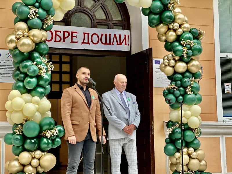 Областният управител Николай Николов по повод първия учебен ден: Образованието е съвършена ценност