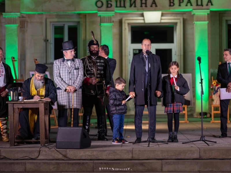 Областният управител Николай Николов: Денят на народните будители е посветен на преклонението на един народ пред пазителите на духовността