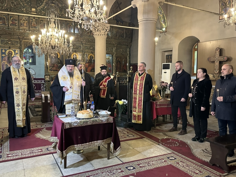 Враца почете паметта на загиналите при бомбардировките над града преди 81 години   