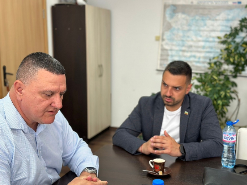 Областният управител Николай Николов: Необходими са реални и незабавни действия за безопасност и контрол върху трафика в Селановци