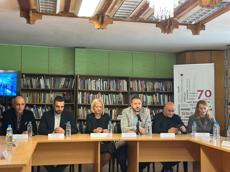 Областният управител Николай Николов приветства иновативен трансграничен проект на Врачанската библиотека