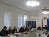 ЗАМЕСТНИК ОБЛАСТНИЯТ УПРАВИТЕЛ МИРОСЛАВ КОМИТСКИ ПРЕДСЕДАТЕЛСТВА ПОСЛЕДНОТО ЗА ГОДИНАТА ЗАСЕДАНИЕ НА ОБЛАСТНИЯ ОБЩЕСТВЕН СЪВЕТ ПО ПРЕВЕНЦИЯ И ПРОТИВОДЕЙСТВИЕ НА КОРУПЦИЯТА