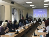 ОБЛАСТНИЯТ УПРАВИТЕЛ МАЛИНА НИКОЛОВА УЧАСТВА В СЪБИТИЕ ПО ПРЕДСТАВЯНЕТО НА СТРАТЕГИЧЕСКИ МОДЕЛ ЗА МОДЕРНИЗИРАНЕ НА ПРОФЕСИОНАЛНОТО ОБРАЗОВАНИЕ И ОБУЧЕНИЕ ПО ПРОЕКТ „УЧЕНЕ ЧРЕЗ ПРАКТИКА“ И ПРОЕКТ „ВИЗИЯ ЗА ПРОМЯНА“