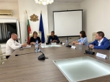ПО ИНИЦИАТИВА НА ОБЛАСТНИЯ УПРАВИТЕЛ, НАДЯ ДОНКИНСКА СЕ ПРОВЕДЕ СРЕЩА С НАРОДНИТЕ ПРЕДСТАВИТЕЛИ ОТ VI-ТИ МИР